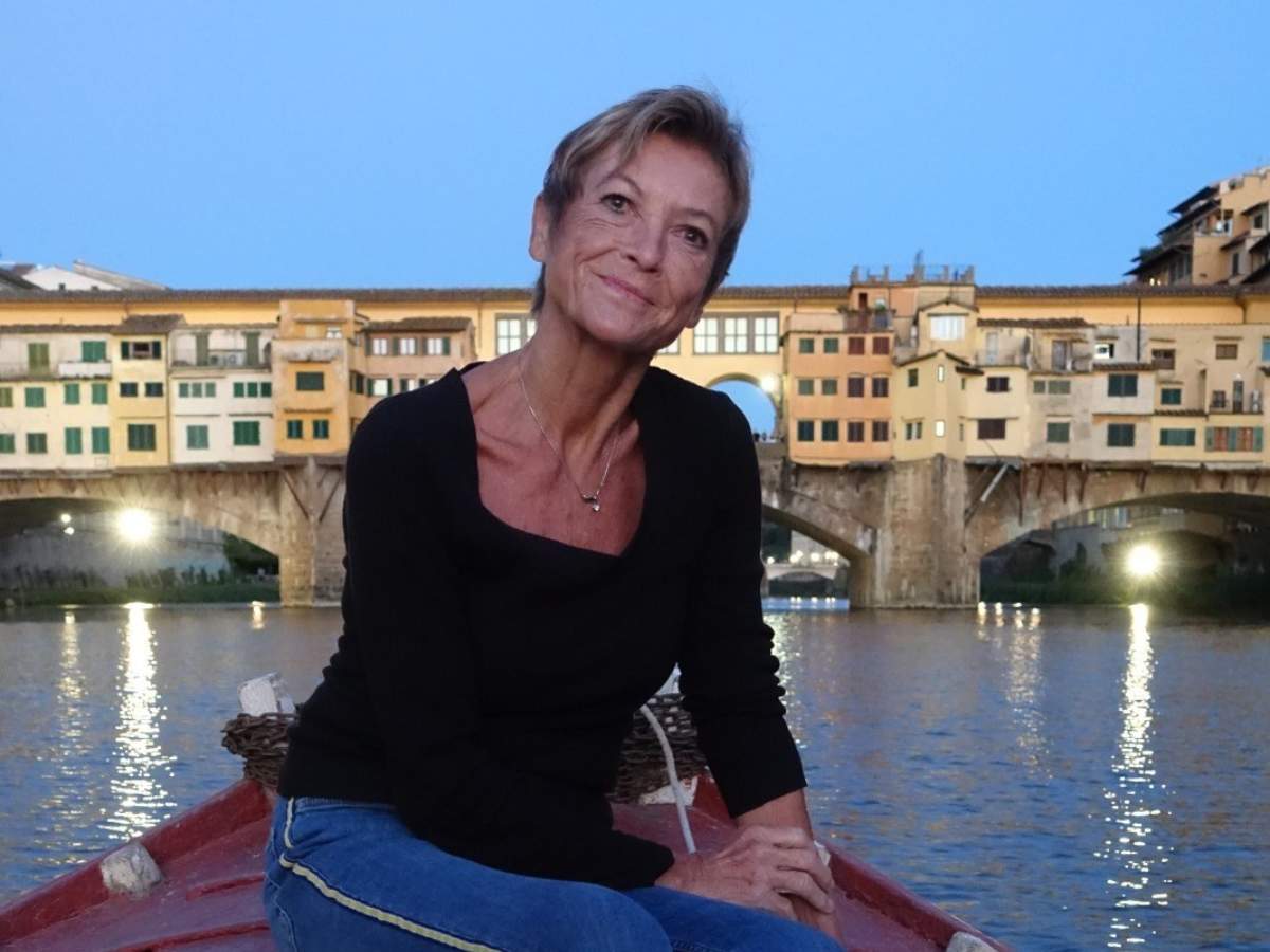 Marion Kammerlohr-Raco vor der Ponte Vecchio in Florenz Marion Kammerlohr-Raco vor der Ponte Vecchio in Florenz