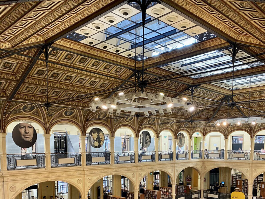 Bologna Bibliothek