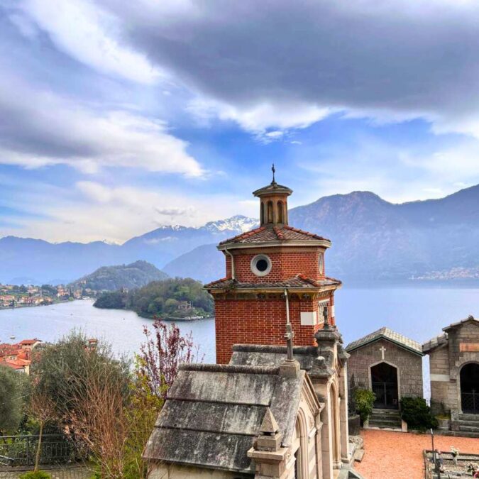 Friedhof am Greenway del Lago di Como