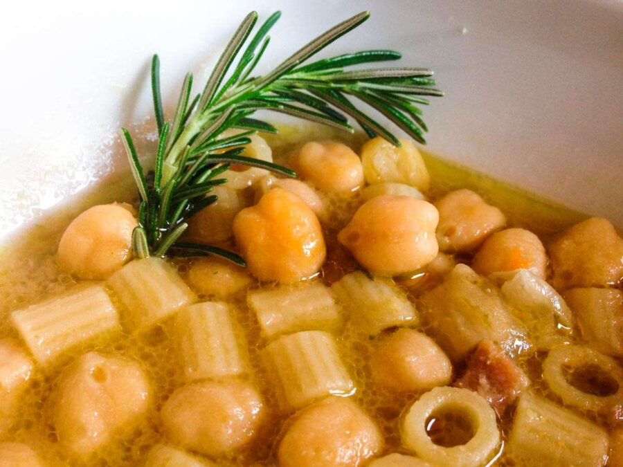 Cucina povera: Pasta e ceci