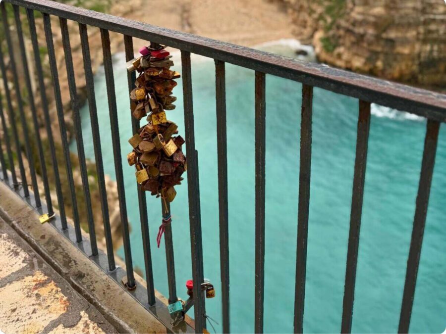 Apulien - grünes Wasser in Torre Cane