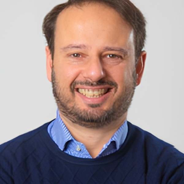 Luigi Coppola - deutschsprachiger <´Immobilienmakler am Iseosee