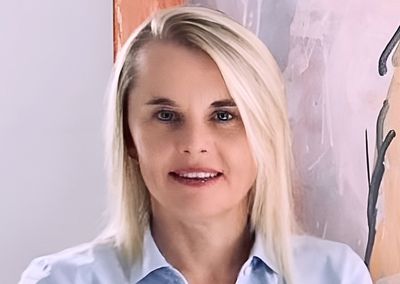 Julika Repplinger auf der Piazza von ItaliaEssenza