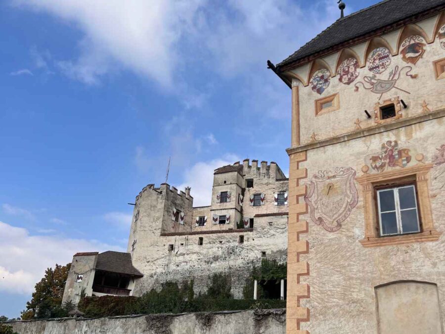 Massiv: die Churburg im Vinschgau